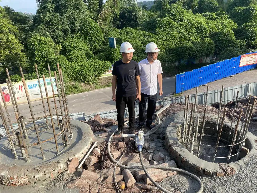 战高温 斗酷暑花园水厂进厂道路扩宽工程最新进展来啦！1